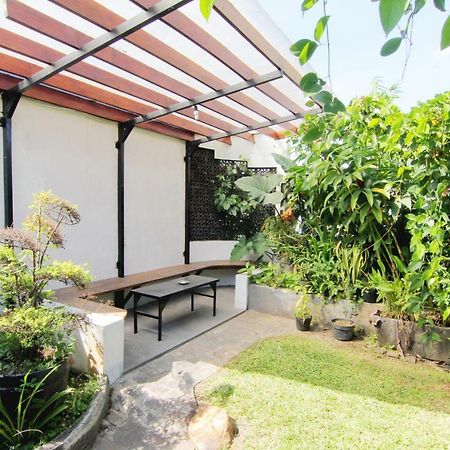 Neo Moritz Homestay Μπαντούνγκ Εξωτερικό φωτογραφία